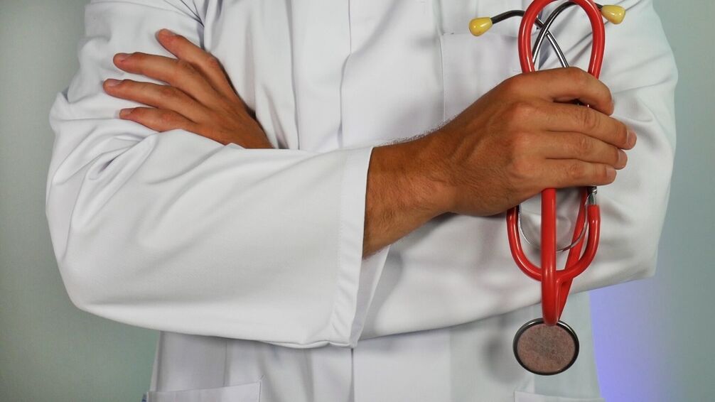 i sintomi della prostatite sono determinati da un medico
